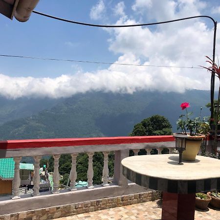 Raibas Homestay Darjeeling  Exterior photo
