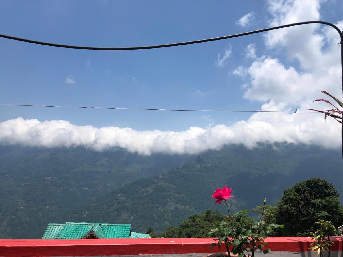 Raibas Homestay Darjeeling  Exterior photo